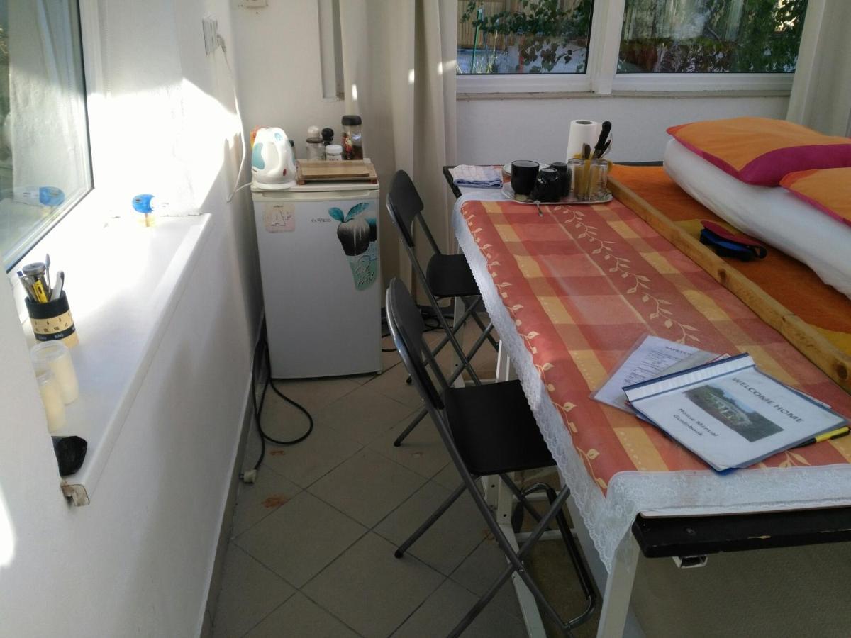 Greenhouse Just 15 Min From The Old Town Bratislava Bagian luar foto