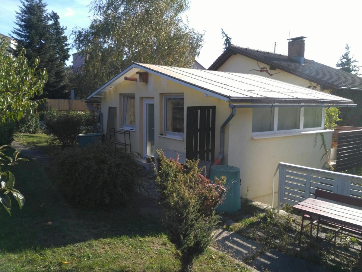 Greenhouse Just 15 Min From The Old Town Bratislava Bagian luar foto